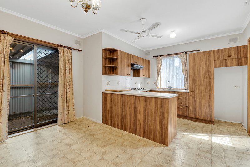 Photo - 149 Peachey Road, Davoren Park SA 5113 - Image 5