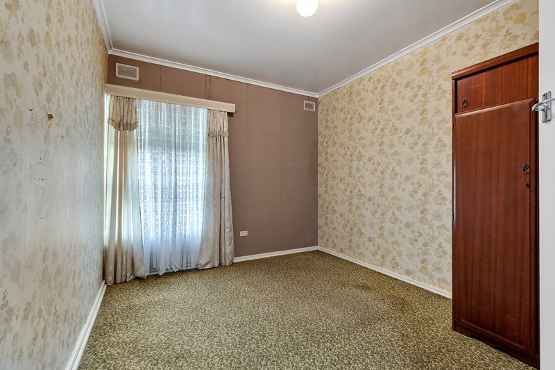 Photo - 149 Peachey Road, Davoren Park SA 5113 - Image 10