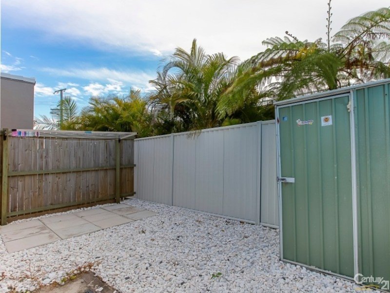 Photo - 1/49 Saleng Crescent, Warana QLD 4575 - Image 3