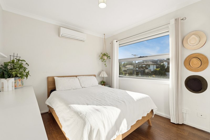 Photo - 1/49 St Vigeons Road, Reservoir VIC 3073 - Image 5