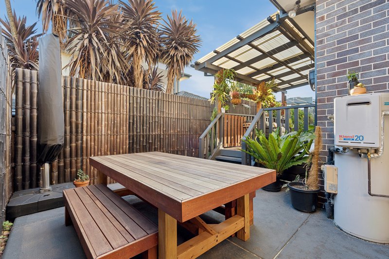 Photo - 1/49 St Vigeons Road, Reservoir VIC 3073 - Image 9
