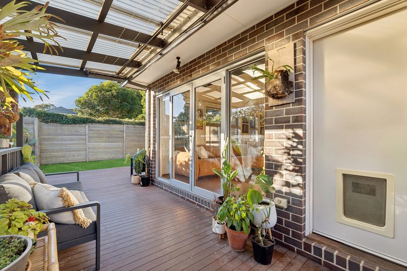 Photo - 1/49 St Vigeons Road, Reservoir VIC 3073 - Image 10