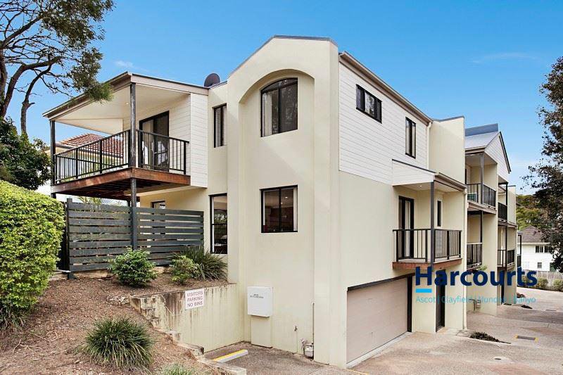 Photo - 1/49 Stanley Street, Indooroopilly QLD 4068 - Image 7