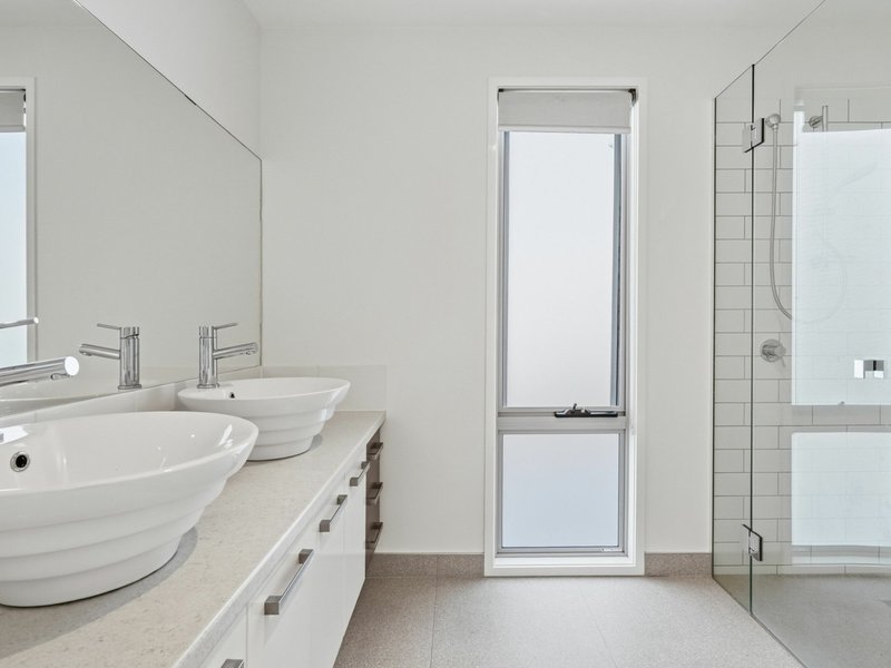 Photo - 1/49 Tranmere Road, Howrah TAS 7018 - Image 21