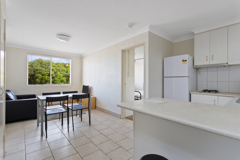 Photo - 14/9 Uniplaza Court, Kearneys Spring QLD 4350 - Image 3