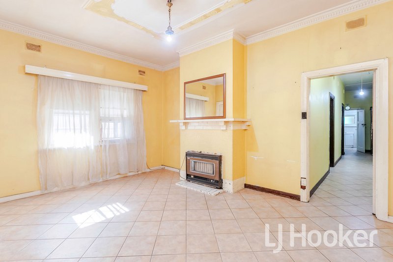 Photo - 1/49 Windsor Avenue, Woodville Park SA 5011 - Image 5