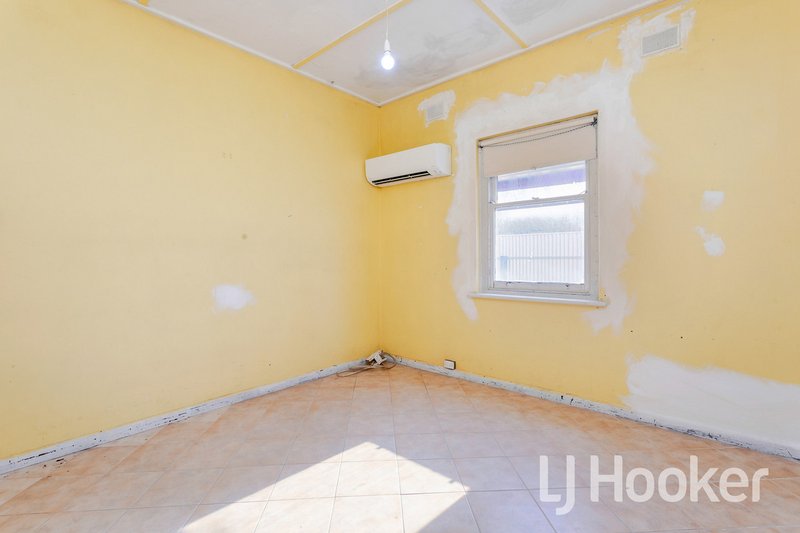 Photo - 1/49 Windsor Avenue, Woodville Park SA 5011 - Image 6