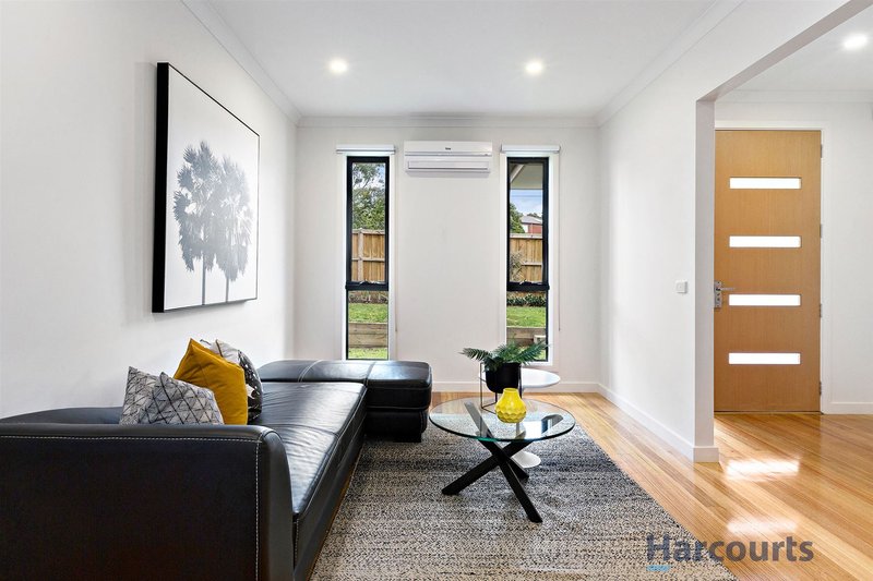 Photo - 1/491 Waverley Road, Mount Waverley VIC 3149 - Image 2