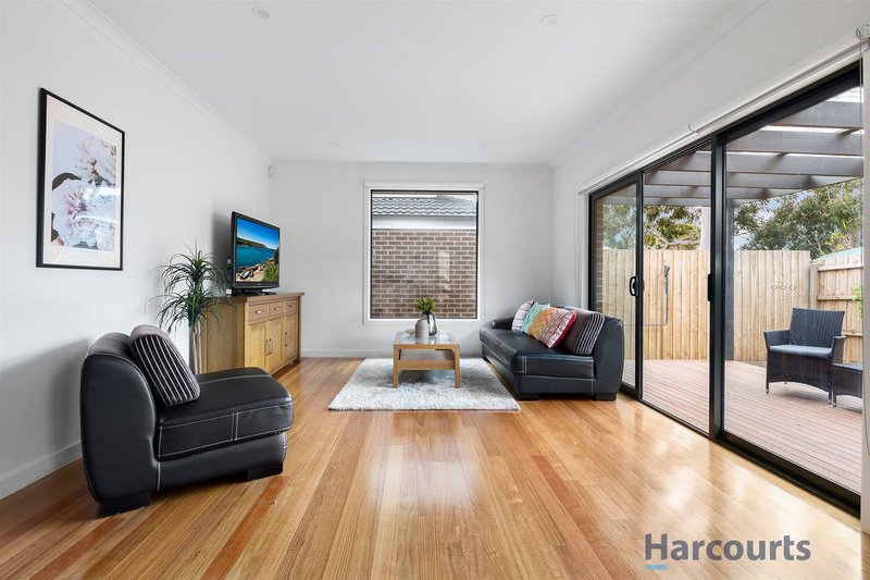 Photo - 1/491 Waverley Road, Mount Waverley VIC 3149 - Image 5