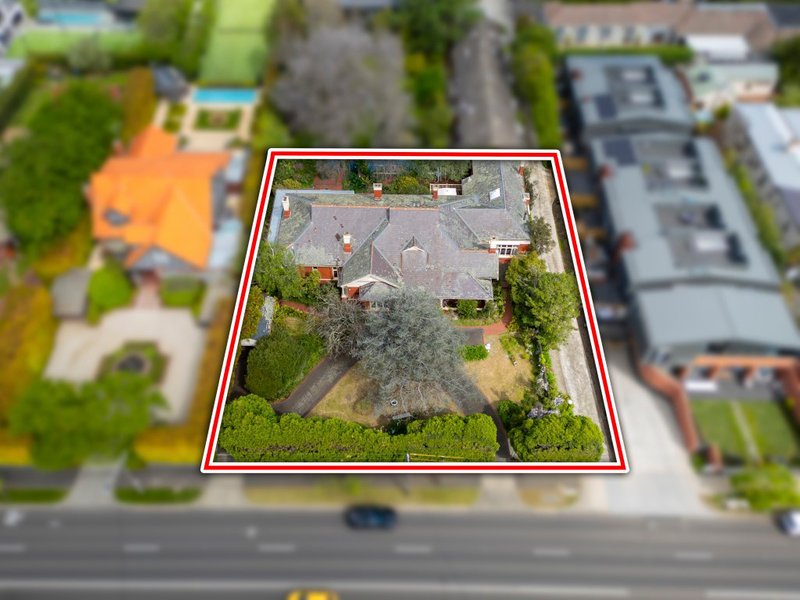 Photo - 1/492 Barkers Road, Hawthorn East VIC 3123 - Image 2