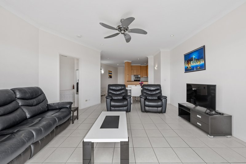 Photo - 14/93 Marine Parade, Redcliffe QLD 4020 - Image 15