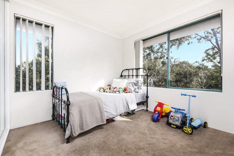 Photo - 14/94 Brancourt Avenue, Yagoona NSW 2199 - Image 9