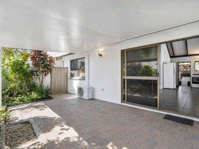 Photo - 1/496 Varley Street, Yorkeys Knob QLD 4878 - Image 11