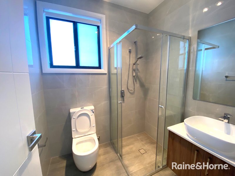 Photo - 149A Emerald Hills Boulevard, Leppington NSW 2179 - Image 5