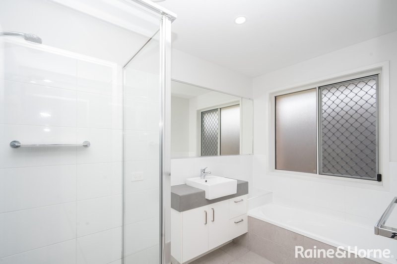 Photo - 14A Bentley Way, Urraween QLD 4655 - Image 5