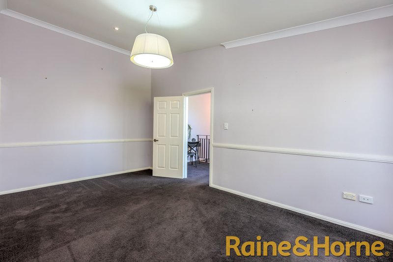 Photo - 14A Boronia Place, Dubbo NSW 2830 - Image 10