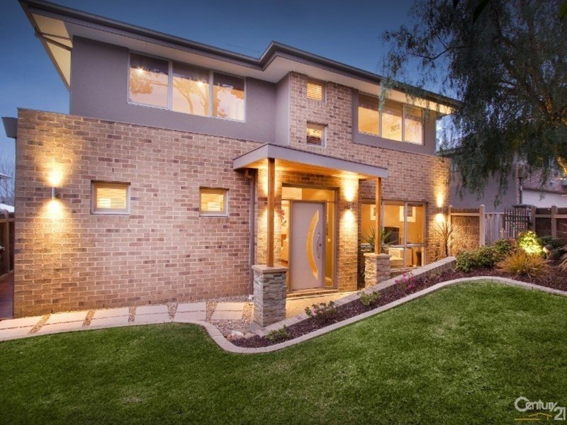 Photo - 1/4A Buchanan Road, Berwick VIC 3806 - Image 1