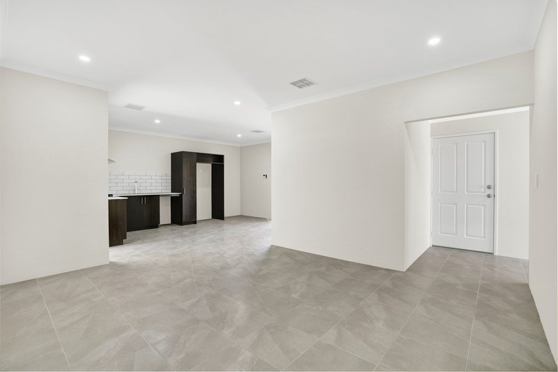 Photo - 14A First Avenue, Mandurah WA 6210 - Image 3