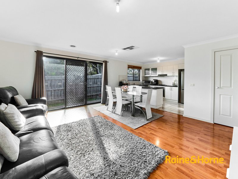 Photo - 14A Fleur Court, Narre Warren South VIC 3805 - Image 11