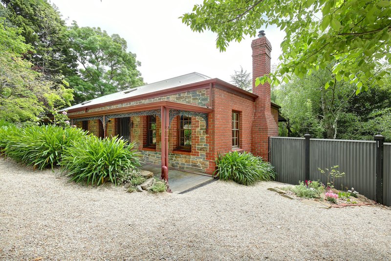 Photo - 14a Heath Road, Crafers West SA 5152 - Image 1