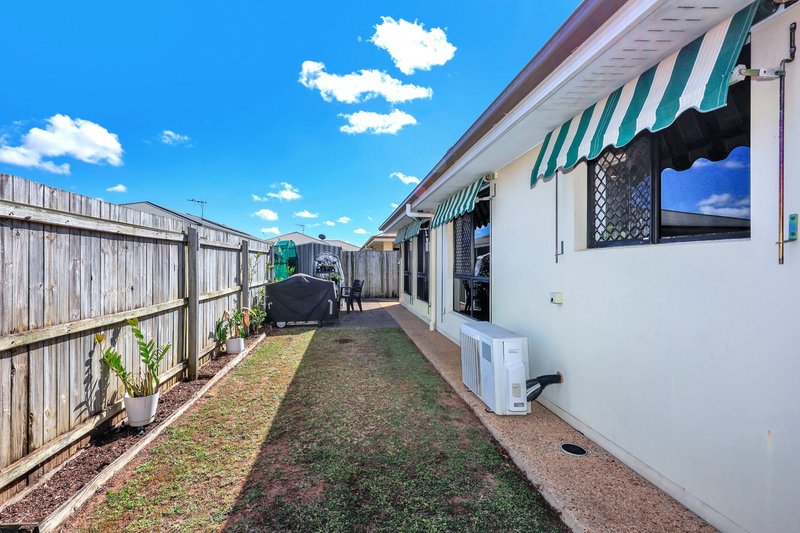 Photo - 1/4A Hillvue Crescent, Avoca QLD 4670 - Image 24