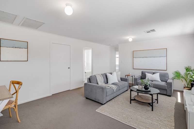 Photo - 14a Jeanes Street, Henley Beach SA 5022 - Image 17