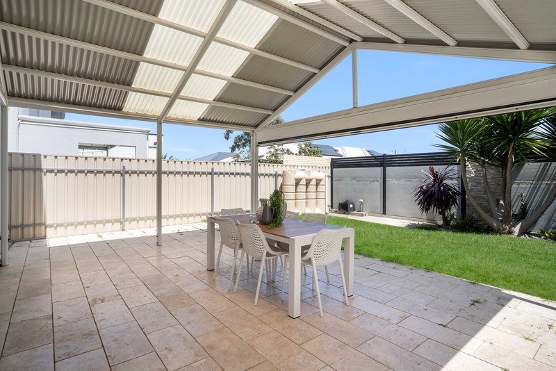 Photo - 14a Jeanes Street, Henley Beach SA 5022 - Image 24