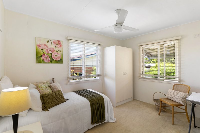 Photo - 14a Kirkwood Street, Margate QLD 4019 - Image 8