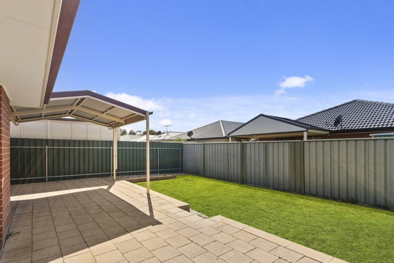 Photo - 14a Lime Court, Munno Para West SA 5115 - Image 18