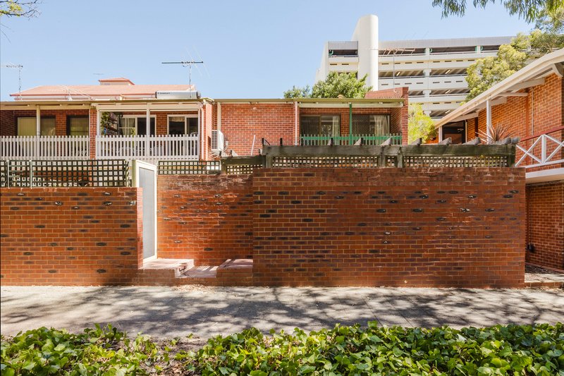 Photo - 14A Mayfair Street, West Perth WA 6005 - Image 23