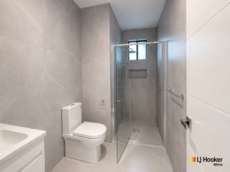 Photo - 14A Merryweather Close, Minto NSW 2566 - Image 8