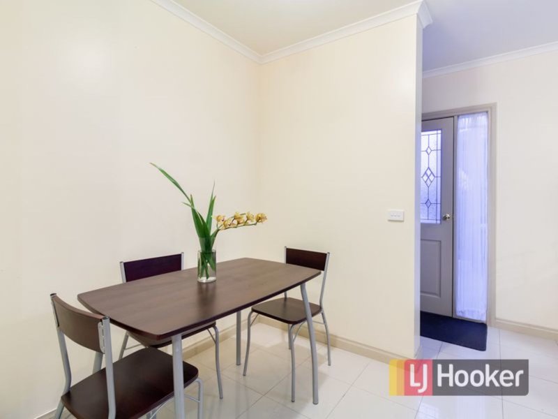 Photo - 14A Reeves Court, Hampton Park VIC 3976 - Image 7