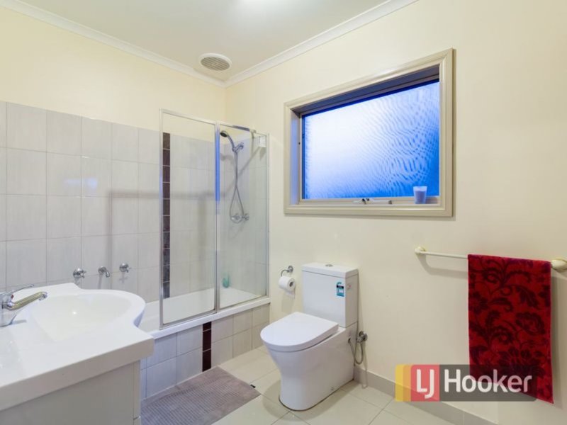 Photo - 14A Reeves Court, Hampton Park VIC 3976 - Image 12