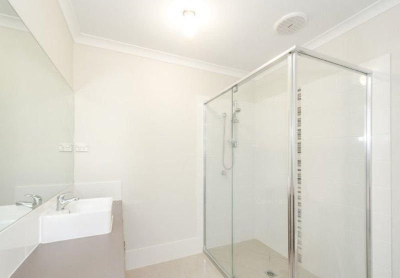 Photo - 14A Seagull Boulevard, Kirkwood QLD 4680 - Image 7