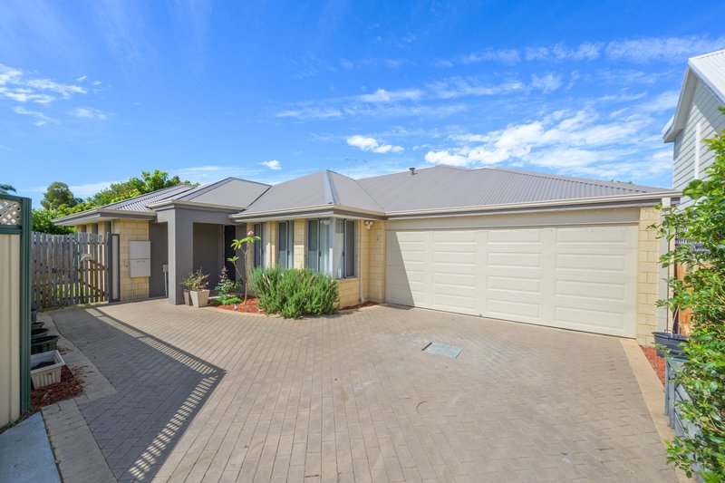 14A Southwark Way, Morley WA 6062