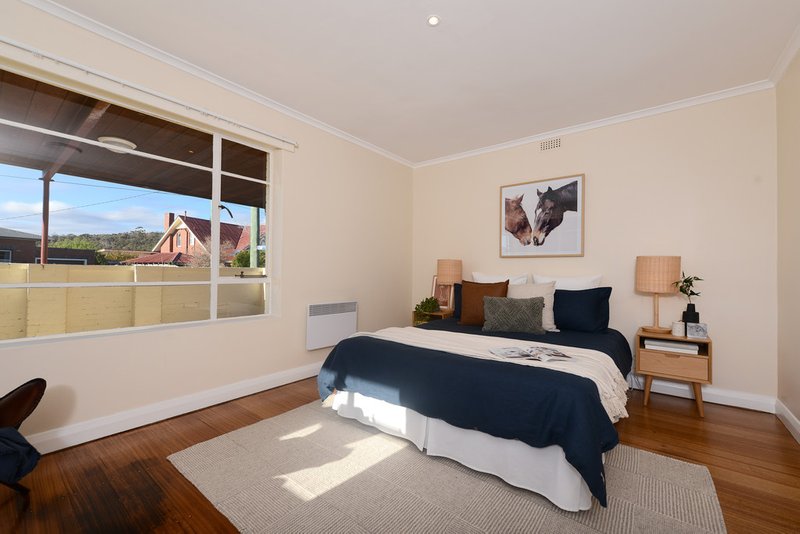 Photo - 14A Swanston Street, New Town TAS 7008 - Image 13