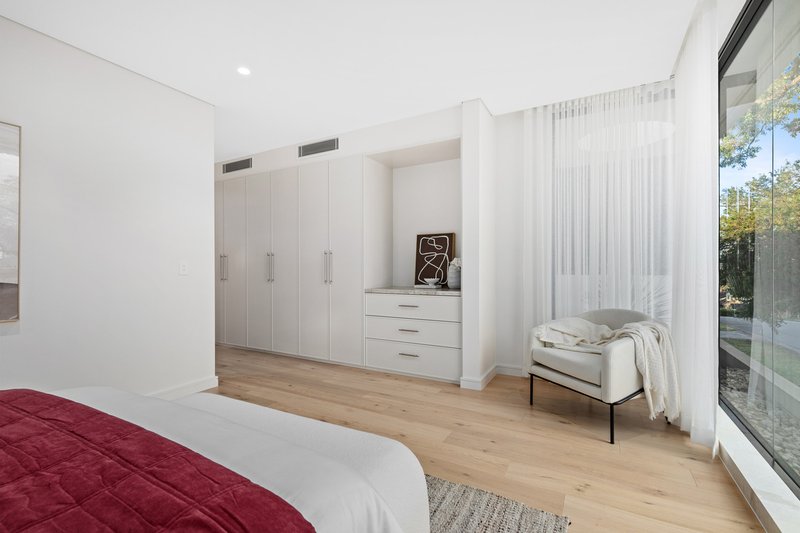 Photo - 14A The Esplanade, South Hurstville NSW 2221 - Image 11