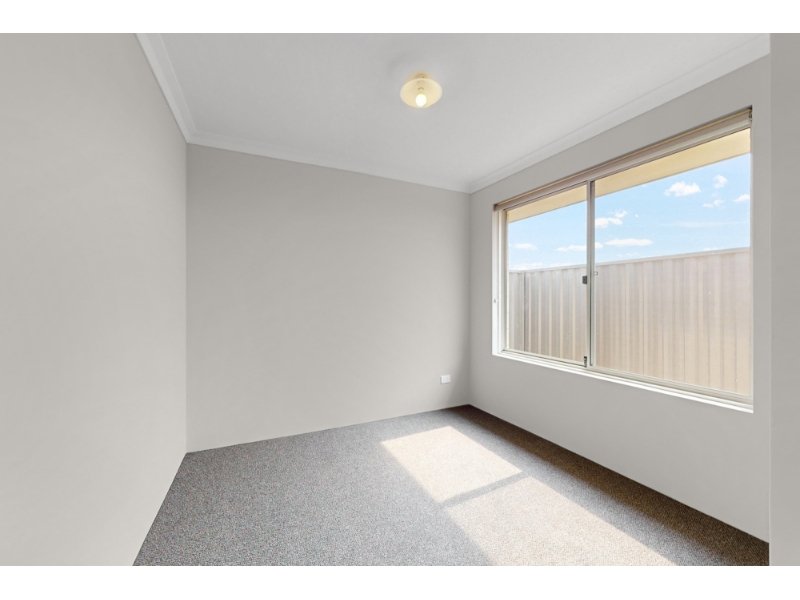 Photo - 14A Verdant Approach, Baldivis WA 6171 - Image 2
