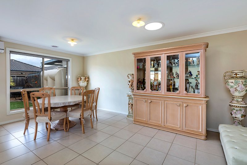 Photo - 14B Bowerbird Place, Truganina VIC 3029 - Image 7