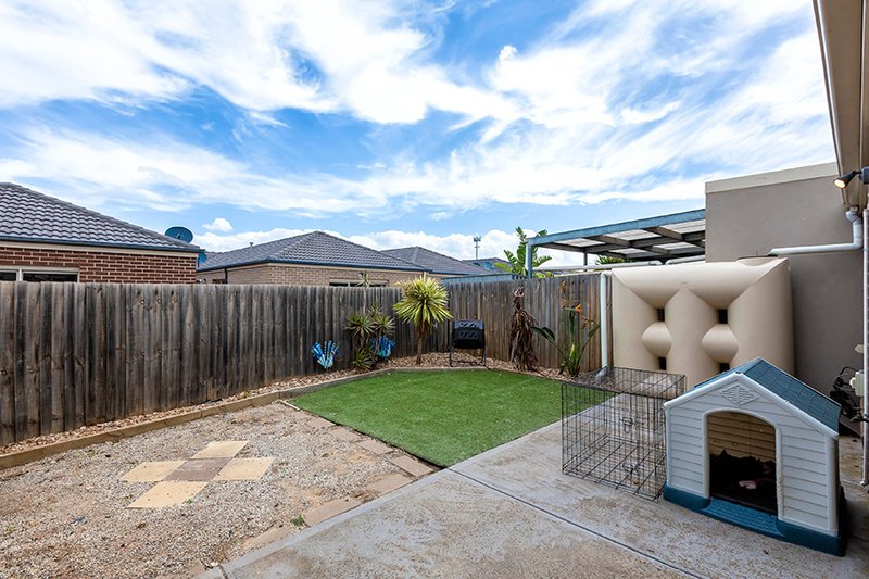 Photo - 14B Bowerbird Place, Truganina VIC 3029 - Image 13