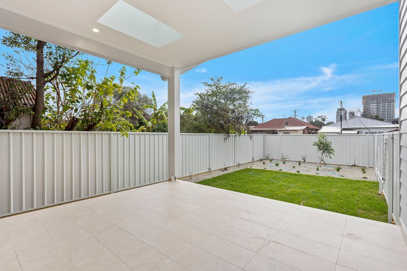 Photo - 14b Finlayson Street, Wollongong NSW 2500 - Image 4