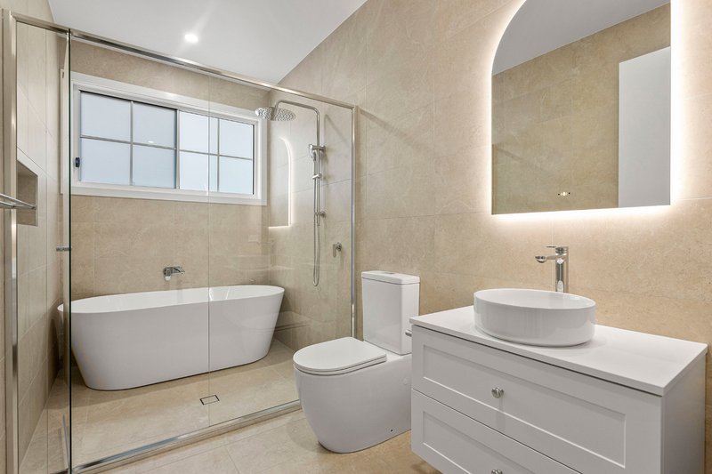 Photo - 14b Finlayson Street, Wollongong NSW 2500 - Image 5