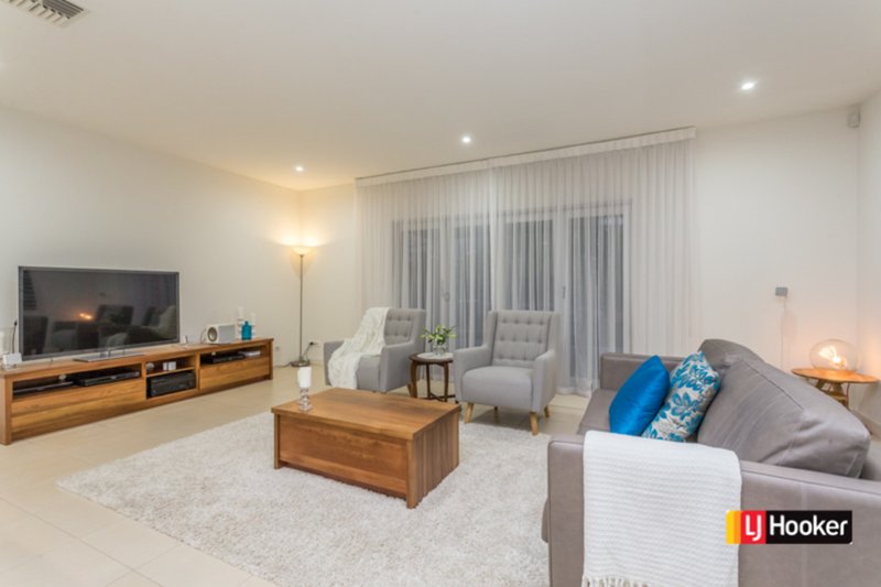 Photo - 14B Greenknoll Avenue, Rostrevor SA 5073 - Image 2