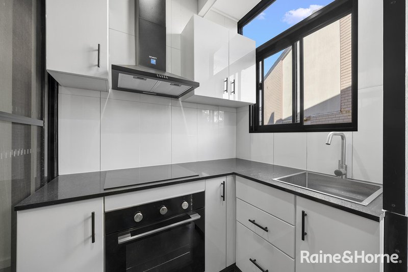 Photo - 14B Turquoise Place, Eagle Vale NSW 2558 - Image 5