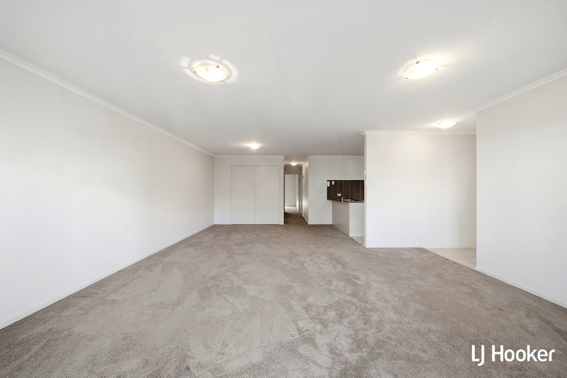 Photo - 14b/21 Beissel Street, Belconnen ACT 2617 - Image 3