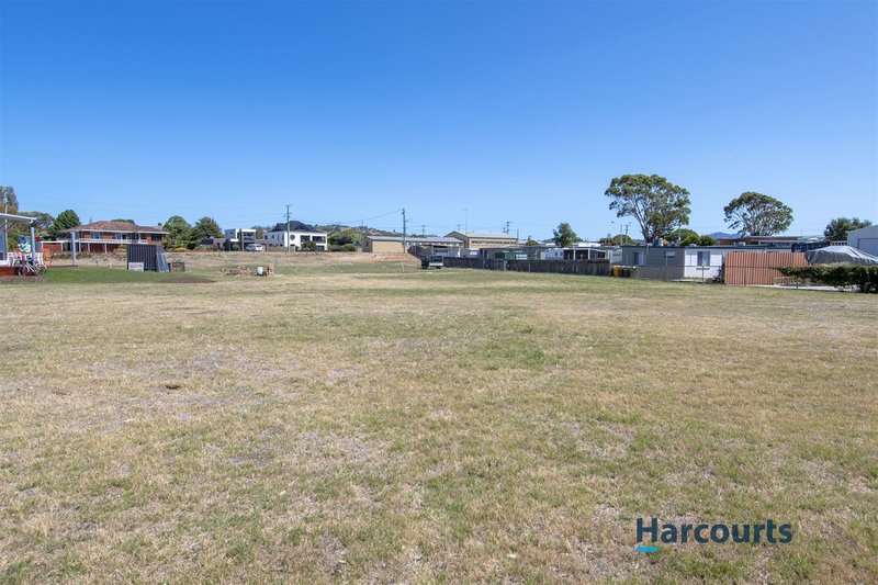 Photo - 14C Beach Road, Ulverstone TAS 7315 - Image 4