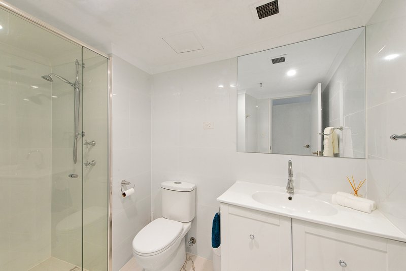 Photo - 14C/5 Clifford Street, Surfers Paradise QLD 4217 - Image 12