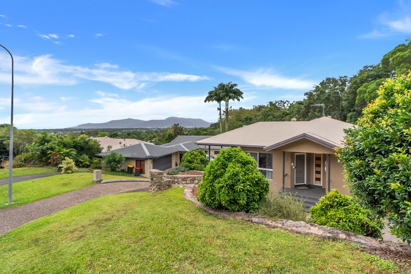 Photo - 1/4D Trundle Terrace, Whitfield QLD 4870 - Image 21