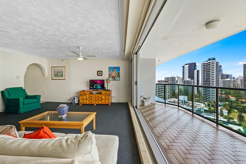 Photo - 14E/5 Clifford Street, Surfers Paradise QLD 4217 - Image 5