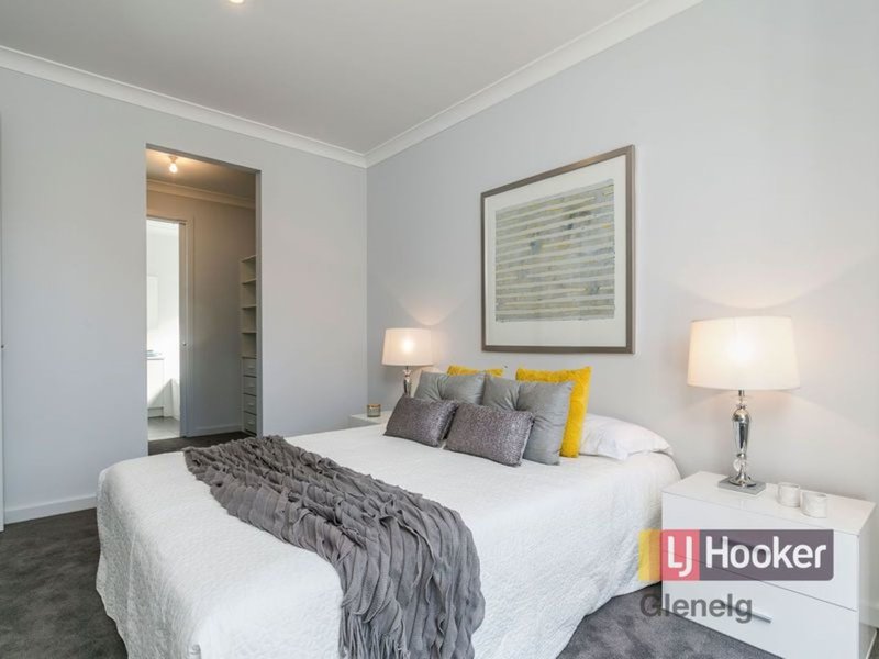 Photo - 15 & 15A Vinall Street, Dover Gardens SA 5048 - Image 11